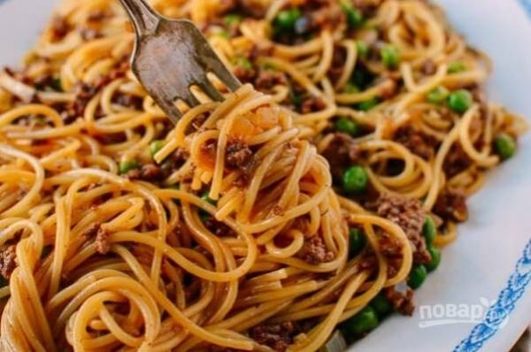 Спагетти "болоньезе" по-китайски
